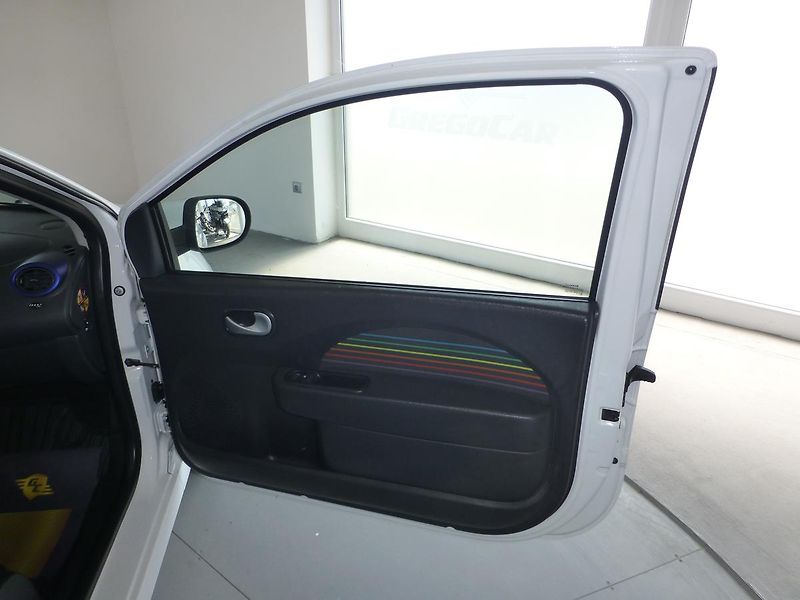 Renault Twingo (2014) 1,2I*KLIMATIZACE**ALU KOLA* - fotka 14 z 20