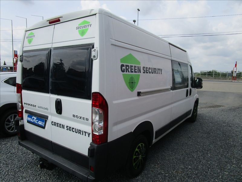 Peugeot Boxer 2.2HDi, Obytný, 5 míst - fotka 4 z 67