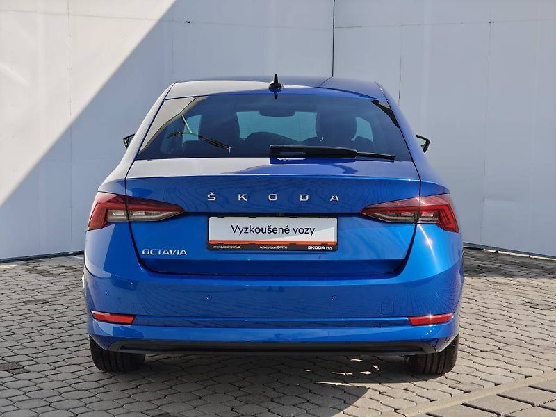 Škoda Octavia Style 7DSG 2,0TDI - fotka 22 z 22