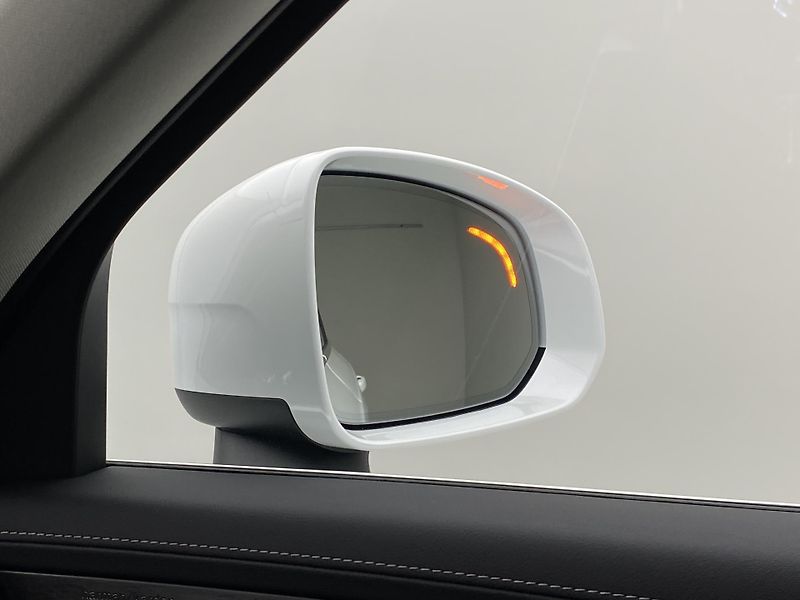 Volvo XC90 (2026) T8 AWD Plug-in BRIGHT PLUS 7m - fotka 34 z 83