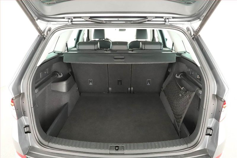 Škoda Kodiaq (2022) Laurin&Klement 2.0 TDI - fotka 11 z 20