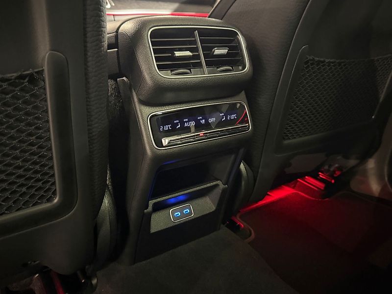 Mercedes-Benz GLE 450d 4MATIC, Masáž,AMG Premium - fotka 44 z 47
