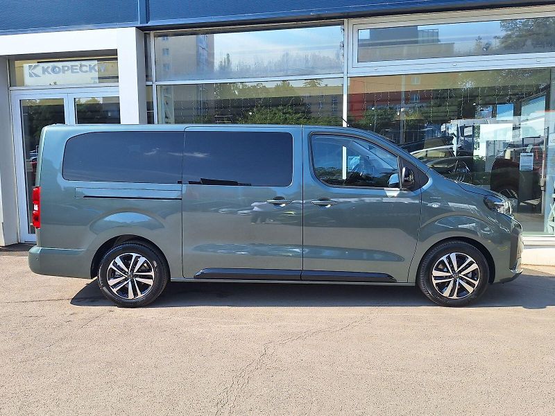Peugeot Traveller (2025) ALLURE Long 2.2 BHDi 180k EAT8 - fotka 7 z 20