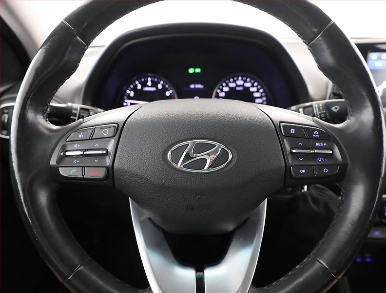 Hyundai i30 (2018) 1.4 T-GDI, ČR,1.maj - fotka 8 z 19