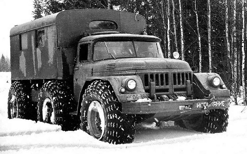 ZiL 4904 PEU-3.