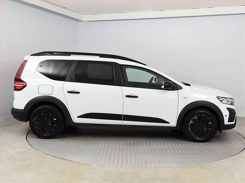 Dacia Jogger (2022) 1.0 TCe, LPG, 7 míst, Tempomat - fotka 6 z 16