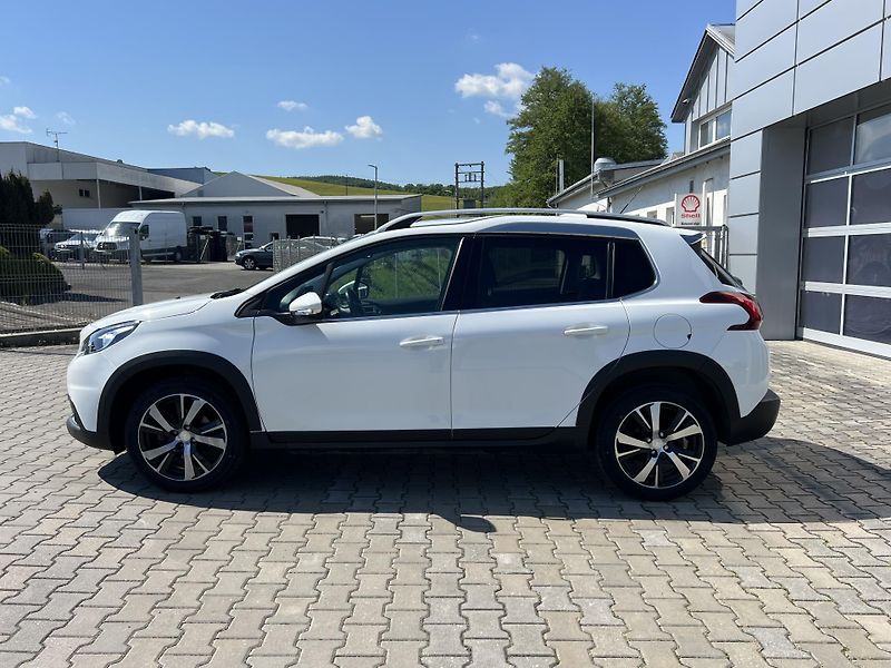 Peugeot 2008 (2019) 1.5 BlueHDi - fotka 3 z 40