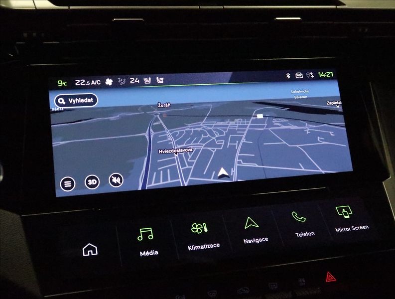 Peugeot 308 1,2 PT ALLURE NAVI KAMERA ČR - fotka 21 z 47