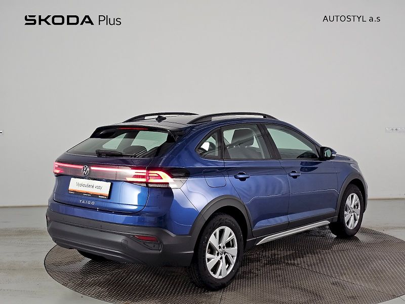 Volkswagen Taigo (2022) 1.0TSI 81kW BUSINESS LIFE - fotka 2 z 33