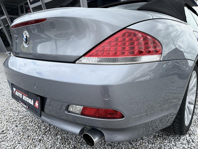 BMW Řada 6 645 Ci Cabrio REZERVACE - fotka 11 z 41