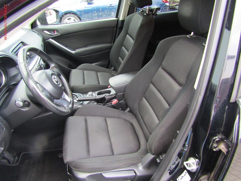 Mazda CX-5 (2014) 2.0i 4x4, 1.maj, AT, navi - fotka 9 z 18