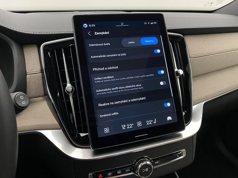 Volvo XC90 (2026) T8 AWD Plug-in BRIGHT PLUS 7m - fotka 56 z 71