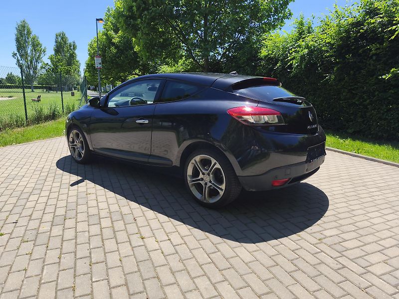 Renault Mégane 1.4 Tce 130 ps kupé - fotka 6 z 25
