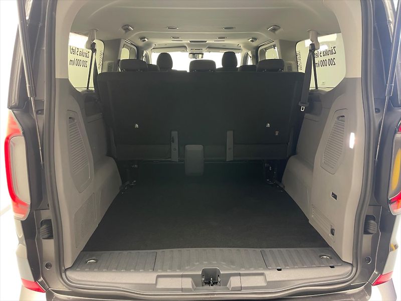 Volkswagen Caravelle Nový T7 Style 2,0 TDI 4MOT 8AU - fotka 25 z 32
