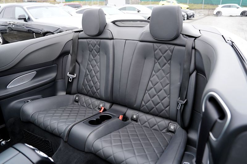 Mercedes-Benz Třídy E E 53 AMG 4Matic+/440PS - fotka 34 z 49