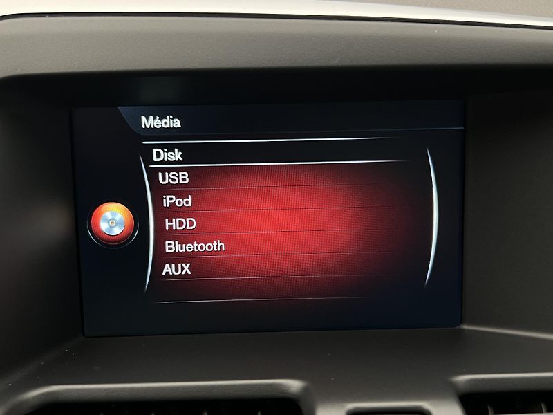 Volvo XC60 D5 AWD POLESTAR SUMMUM AUT  - fotka 27 z 38