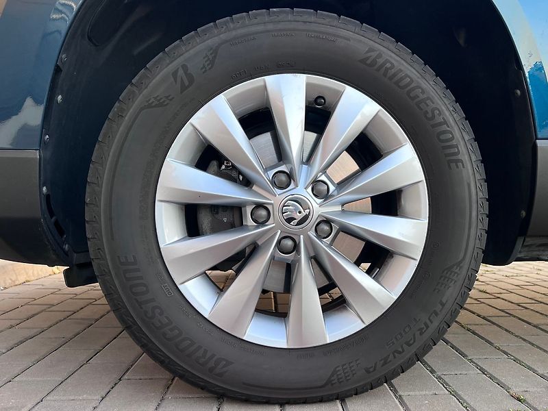 Škoda Karoq 1.0 TSI-Ambition P.KAMERA - fotka 9 z 98