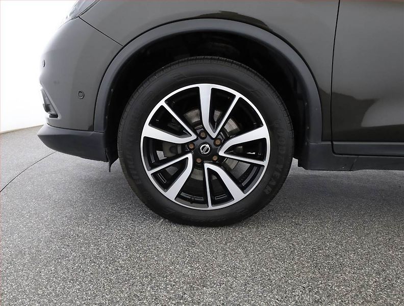 Nissan X-Trail (2017) 2.0 dCi, 4X4, 7 míst - fotka 21 z 21