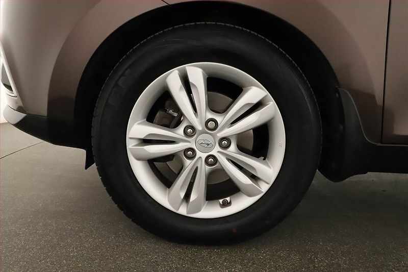 Hyundai ix35 (2011) 2.0 CRDi, 4X4, Serv.kniha - fotka 15 z 15
