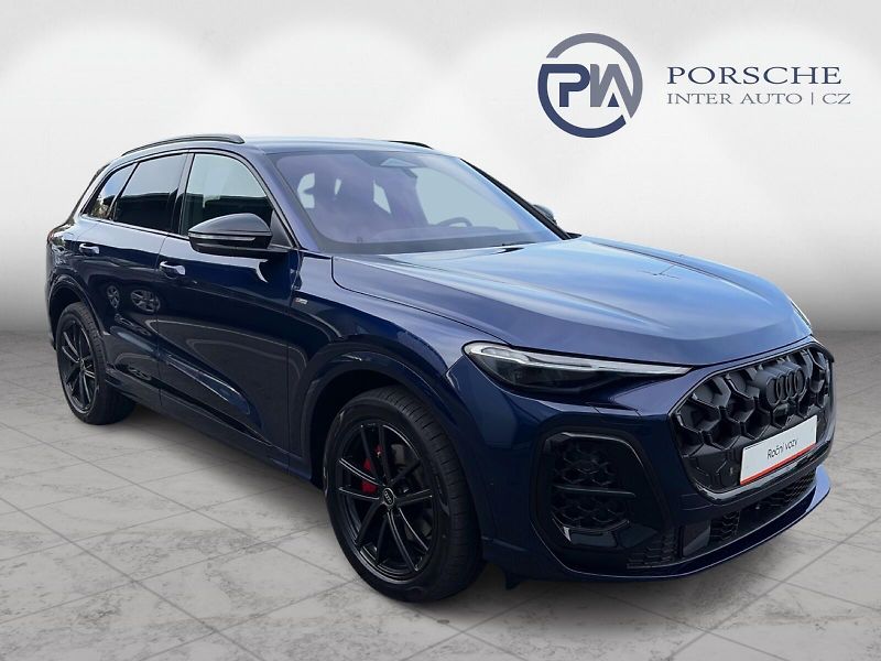 Audi Q5 2.0TDi 150kW S-Line quattro - fotka 10 z 21