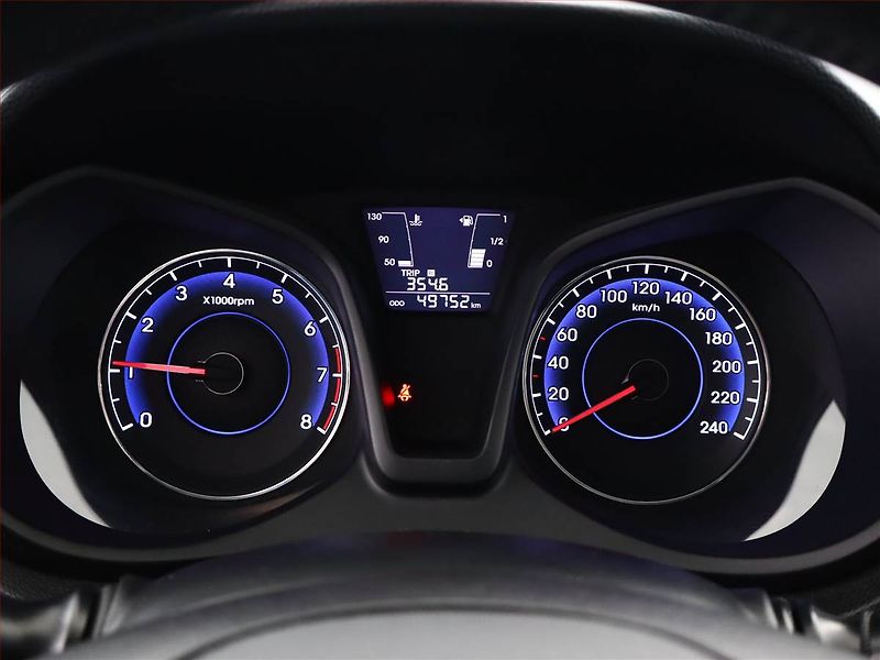 Hyundai ix20 (2017) 1.4 CVVT, Serv.kniha - fotka 9 z 14