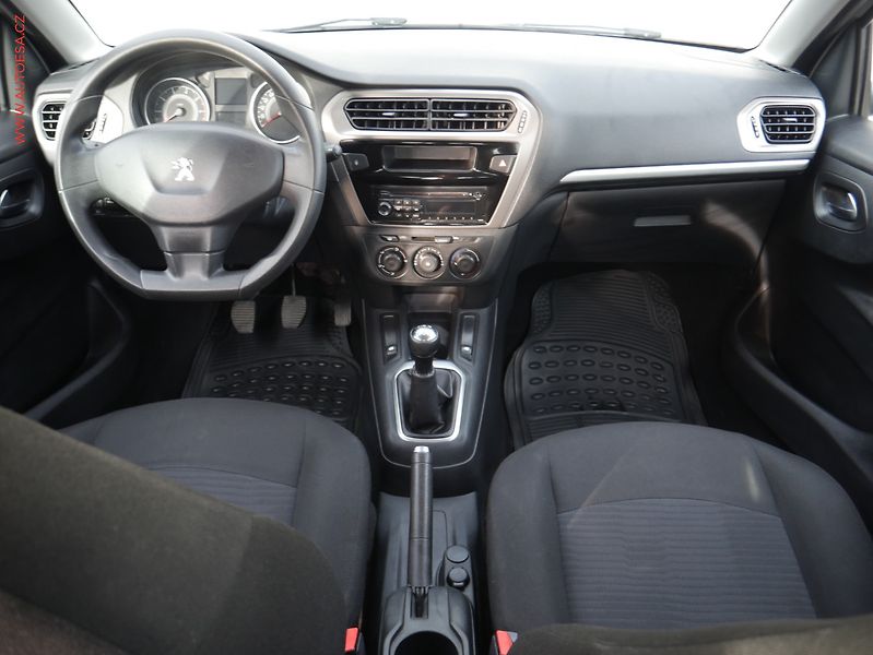 Peugeot 301 (2015) 1.6 VTi, ČR, Allure, park - fotka 8 z 13