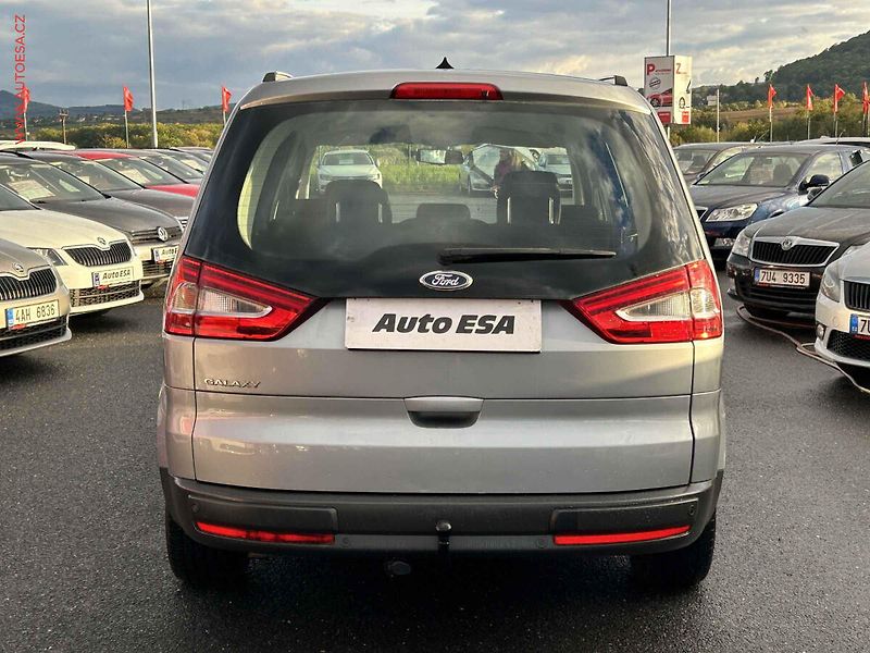 Ford Galaxy (2013) 2.0 TDCi, Klima - fotka 5 z 17