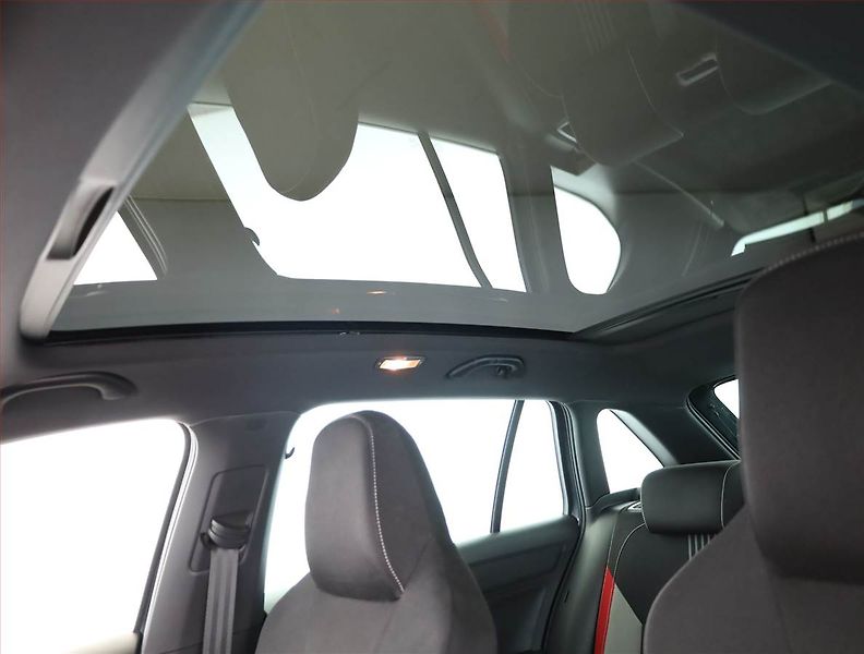 Škoda Rapid (2017) Spaceback 1.2 TSI, Serv.kniha - fotka 17 z 19