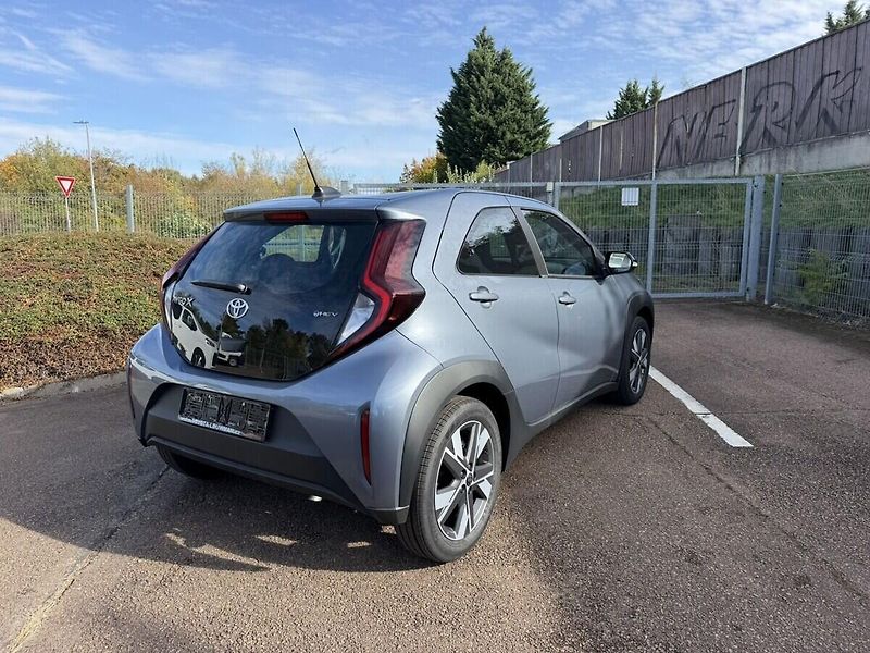Toyota Aygo 1.5. Hybrid Active - akční cen - fotka 4 z 9