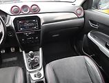Suzuki Vitara (2016) Premium 1.4 BoosterJet, 4X4 - náhled 8