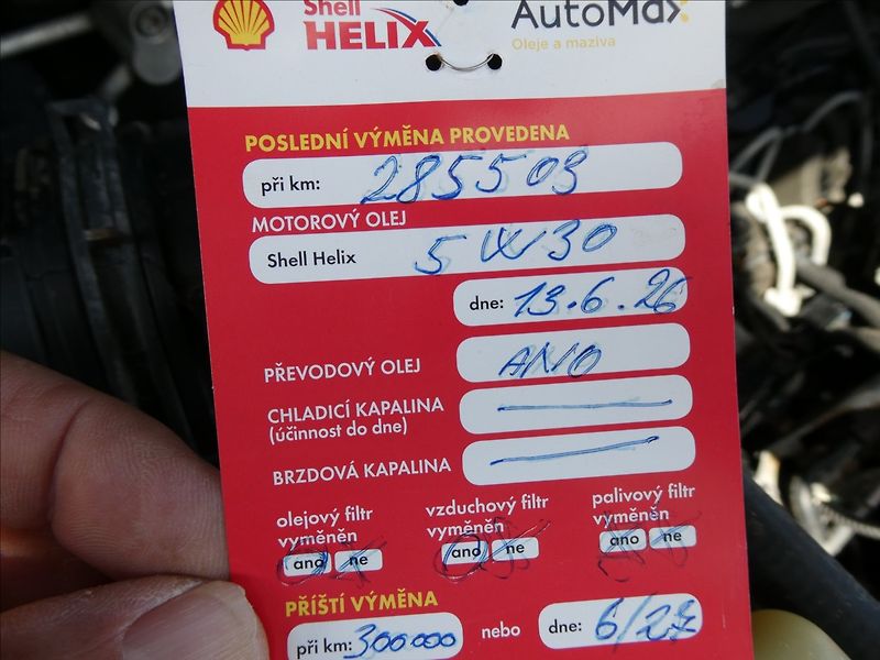 Volkswagen Transporter 2,0 TDi BUS 9.míst,klima,webas - fotka 34 z 46