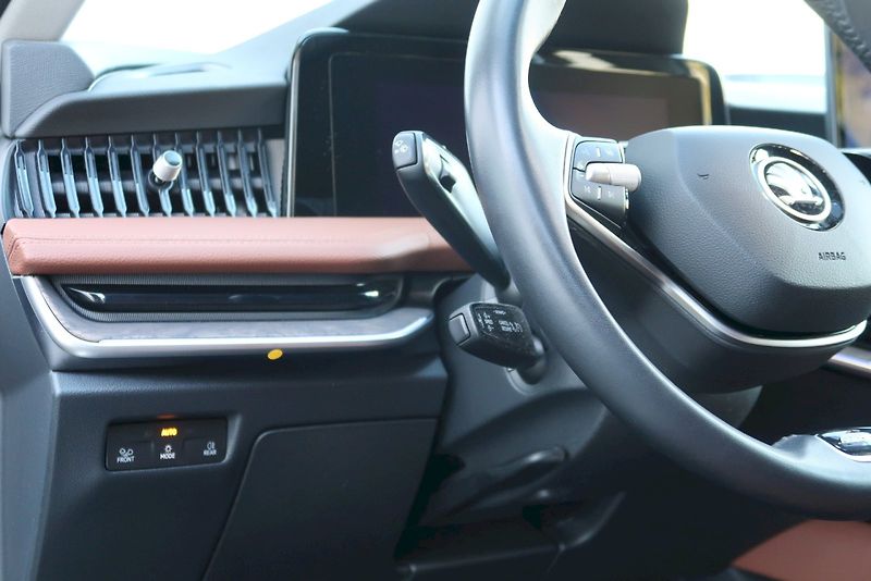 Škoda Superb (2024) Combi Laurin & Klement 2,0 TDi - fotka 8 z 31