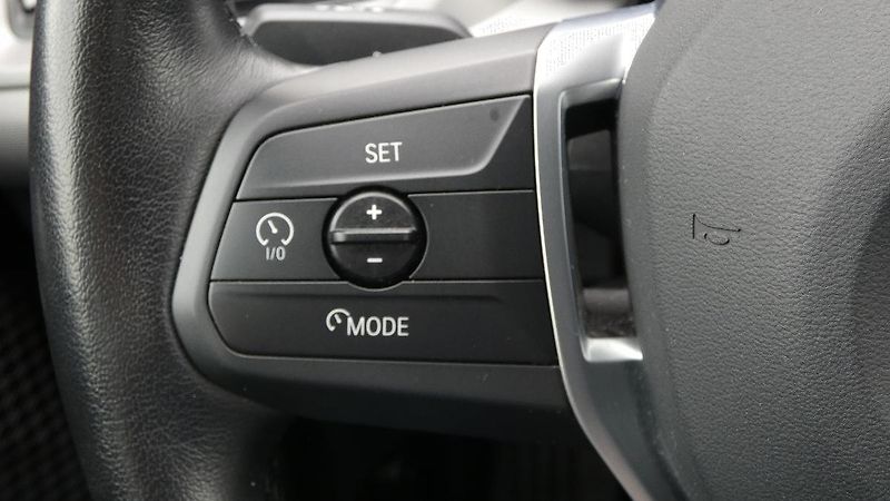 BMW X1 sDrive 20i - fotka 11 z 22