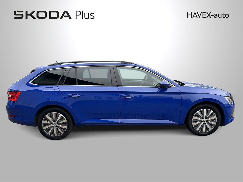 Škoda Superb (2021) Combi 2.0 TDI DSG Ambition - fotka 29 z 31