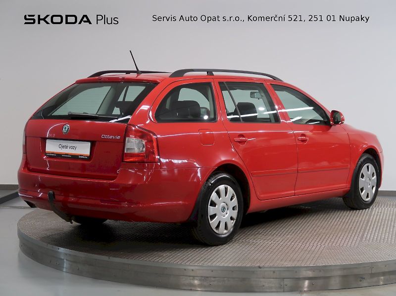 Škoda Octavia (2012) AMBITION 1.6TDI 77KW - fotka 2 z 27