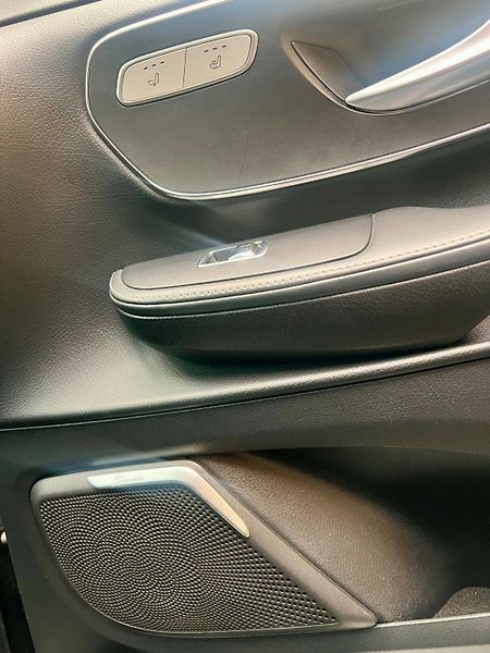 Mercedes-Benz Třídy V 2.0 /140kW - fotka 16 z 21