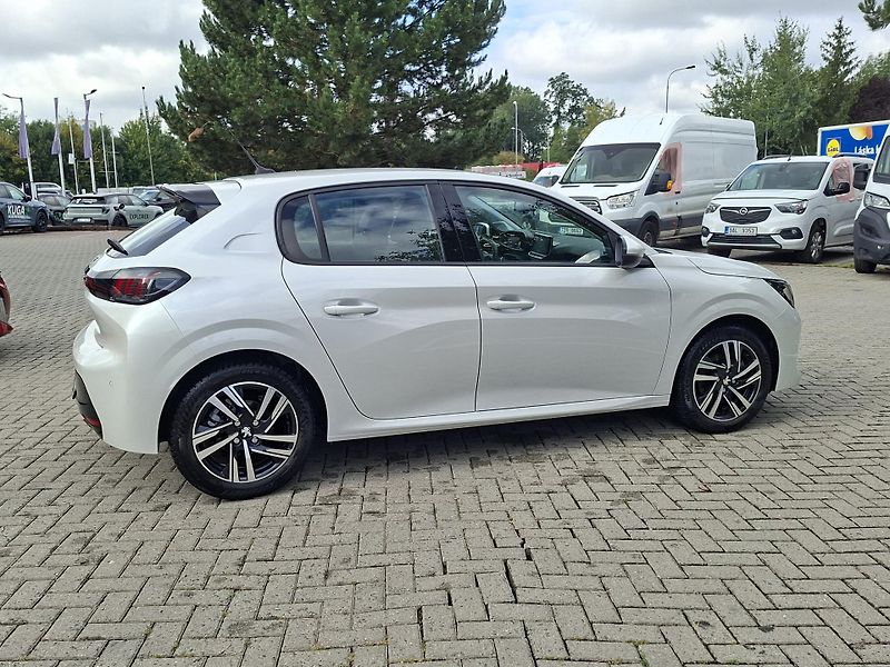 Peugeot 208 (2020) Allure 1.2 74 kW EAT8  - fotka 3 z 12