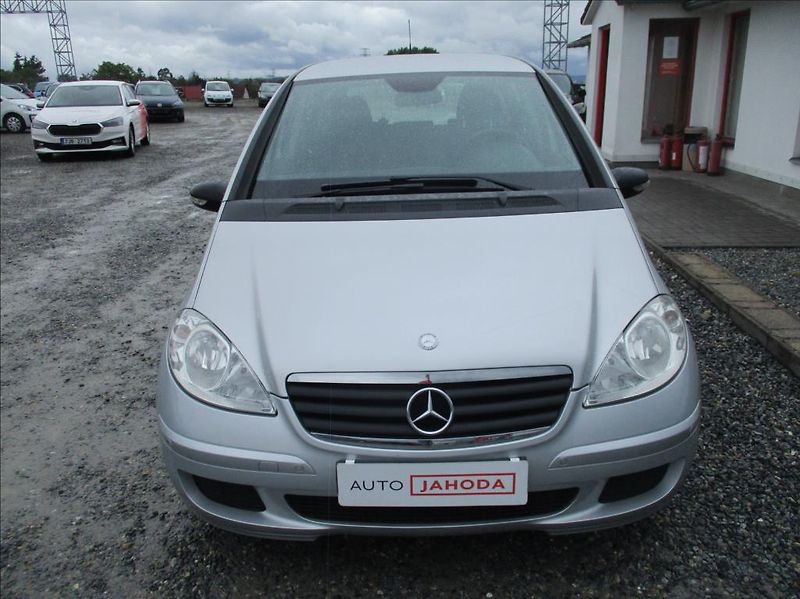 Mercedes-Benz Třídy A 2,0 160 CDI, klima, servis, - fotka 2 z 45