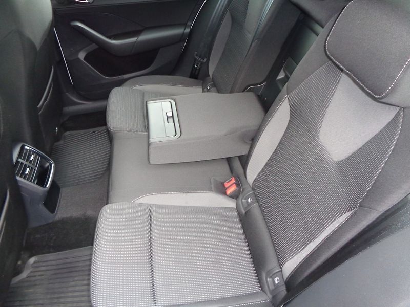 Škoda Octavia OCT.COM M-HEV AMB TS 110/1.5 A - fotka 22 z 29