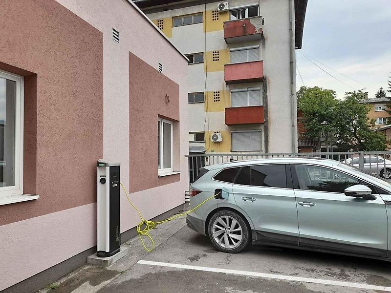 Roadtrip na Balkán: Škoda Enyaq dojela až pod skokanské můstky v Bosně a Hercegovině. A nejen tam