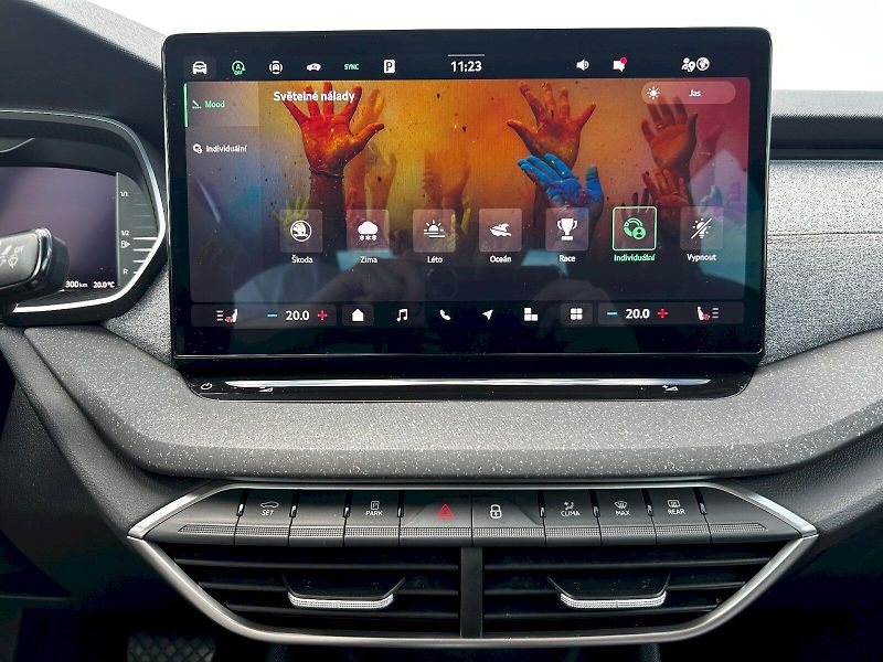 Škoda Octavia (2024) 1.5 TSI 110kW MHEV DSG Top Sel - fotka 18 z 33
