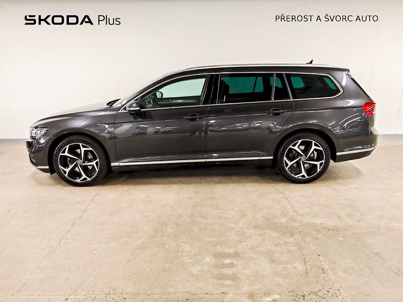 Volkswagen Passat (2021) Variant 2.0 TDI 147 kW DSG Ele - fotka 3 z 29