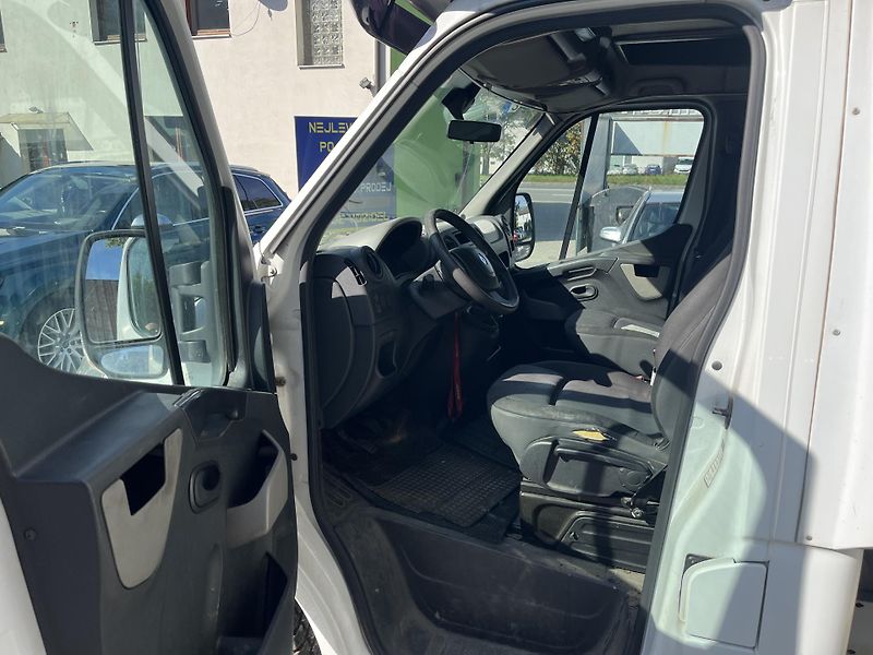 Renault Master (2014) 2,3 Dci 110 KW - fotka 9 z 12