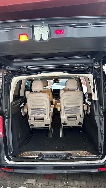Mercedes-Benz Třídy V (2023) 300 Exclusive L 4M AIR LEDNICE - fotka 44 z 46