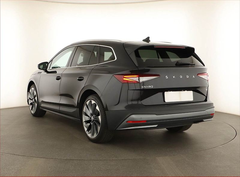 Škoda Enyaq (2021) Suite iV 60 (62 kWh), SoH 92% - fotka 4 z 18