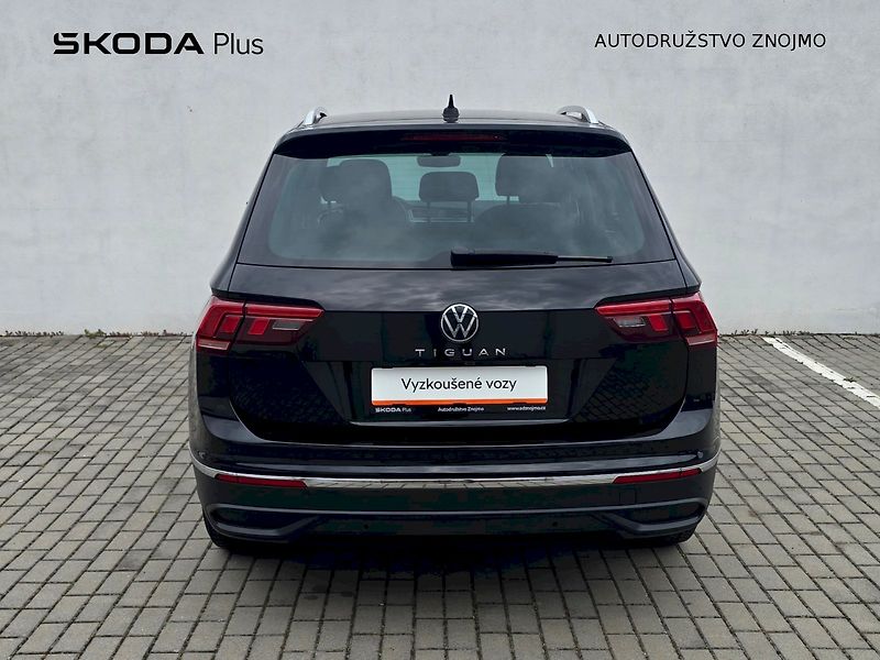 Volkswagen Tiguan (2023) 1,5TSI 110KW DSG LIFE - fotka 32 z 33