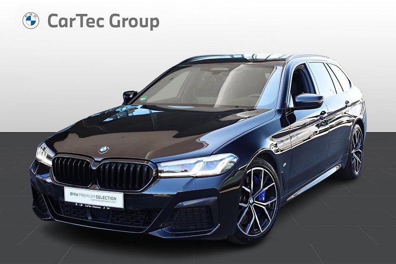 BMW Řada 5 530d xDrive Touring - fotka 1 z 14