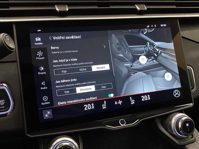 Lynk & Co 01 PHEV DCT AUT 1.maj.  - fotka 60 z 69