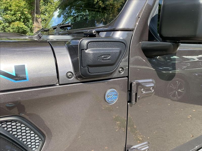 Jeep Wrangler 2,0 4xe RUBICON,ORIGINAL ARB - fotka 10 z 39