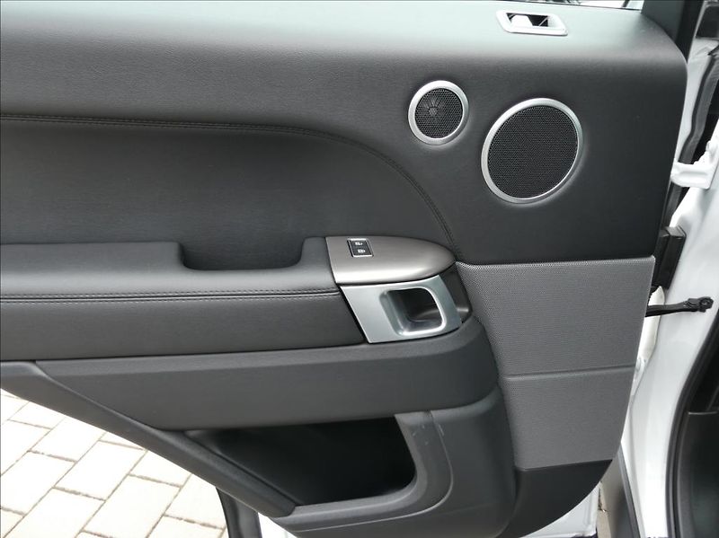 Land Rover Range Rover Sport 3,0 D250 S, ČR, DPH - fotka 19 z 38